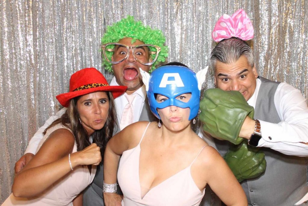 Read more about the article Looking for a Photo Booth for a Wedding or Corporate Event