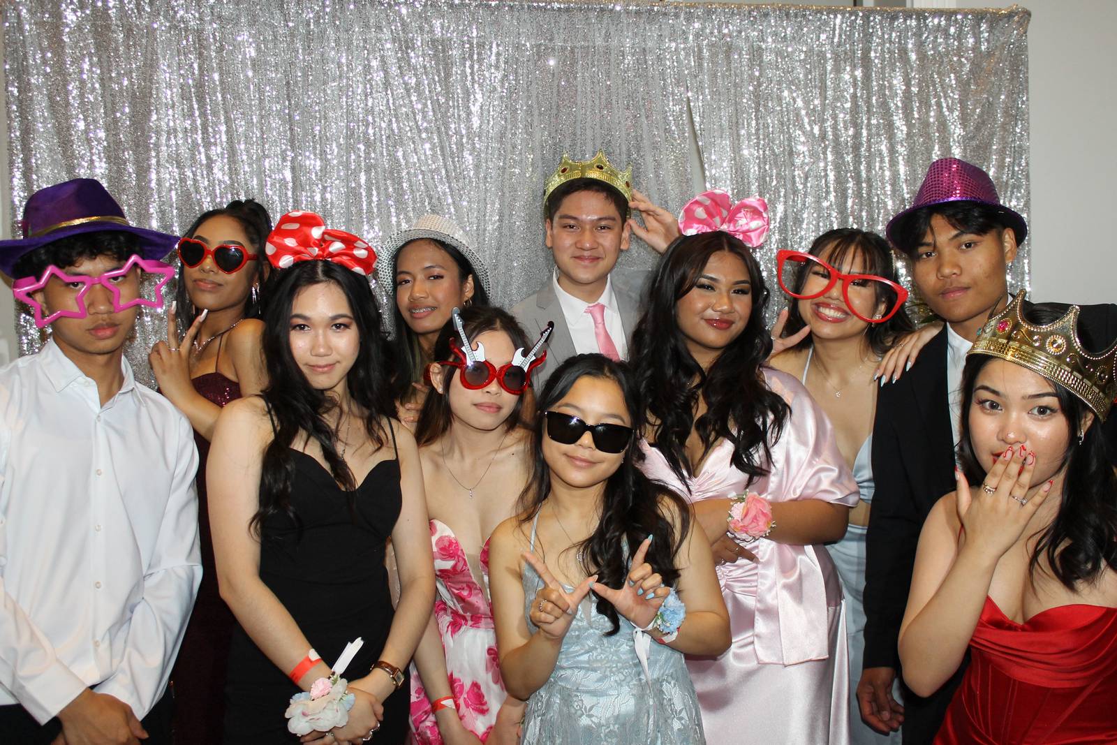 Read more about the article Your Premier Photo booth Rentals in Mississauga!